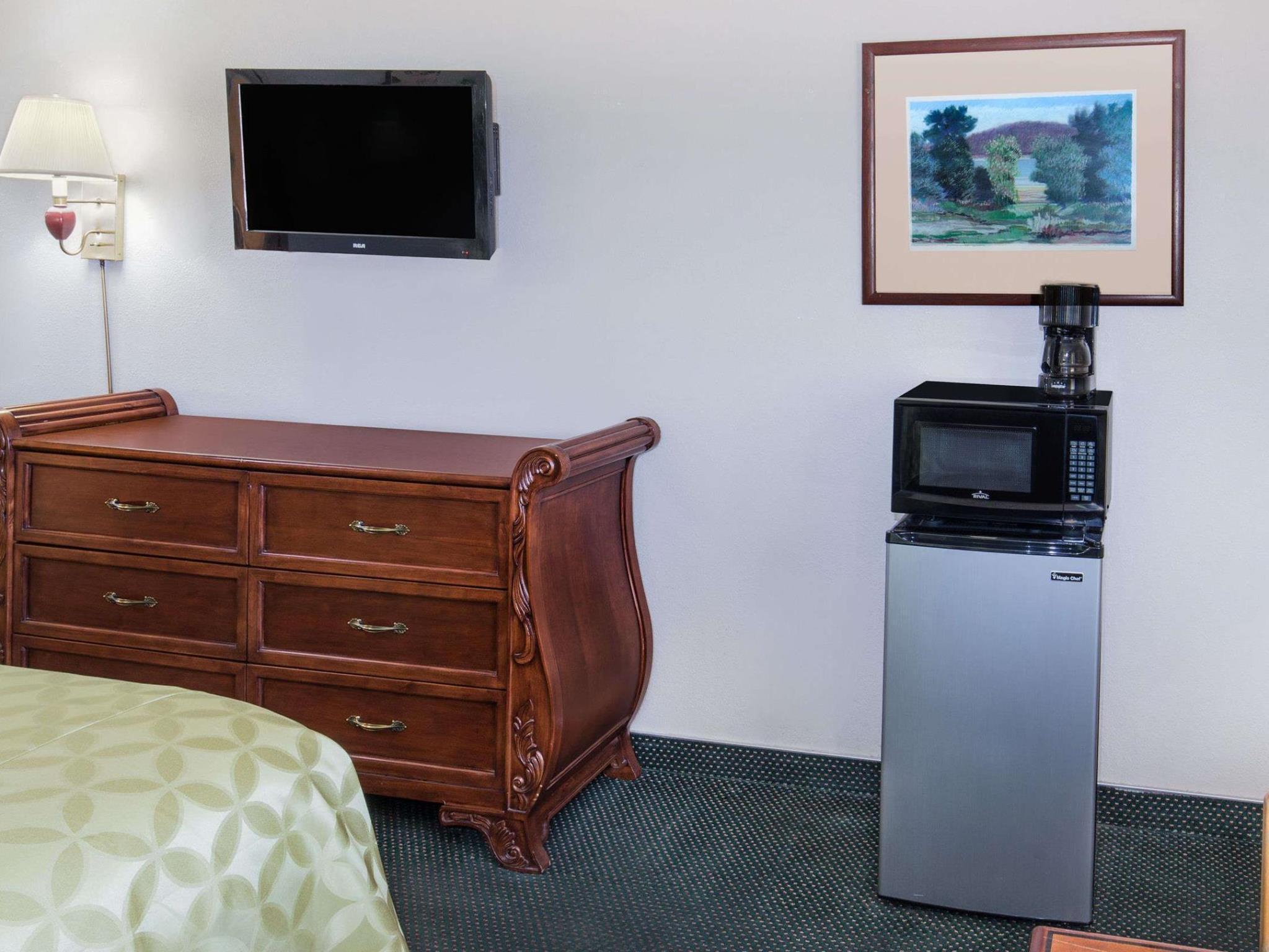 Days Inn By Wyndham Ontario Airport Zewnętrze zdjęcie