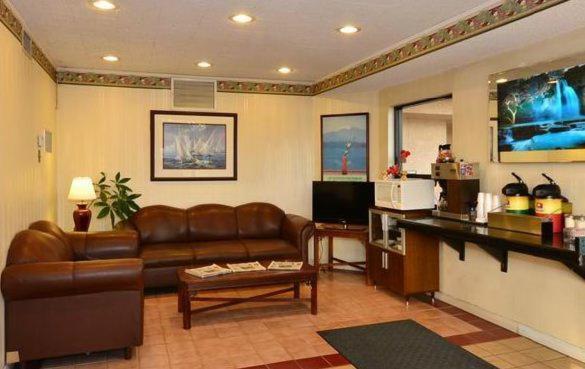 Days Inn By Wyndham Ontario Airport Zewnętrze zdjęcie